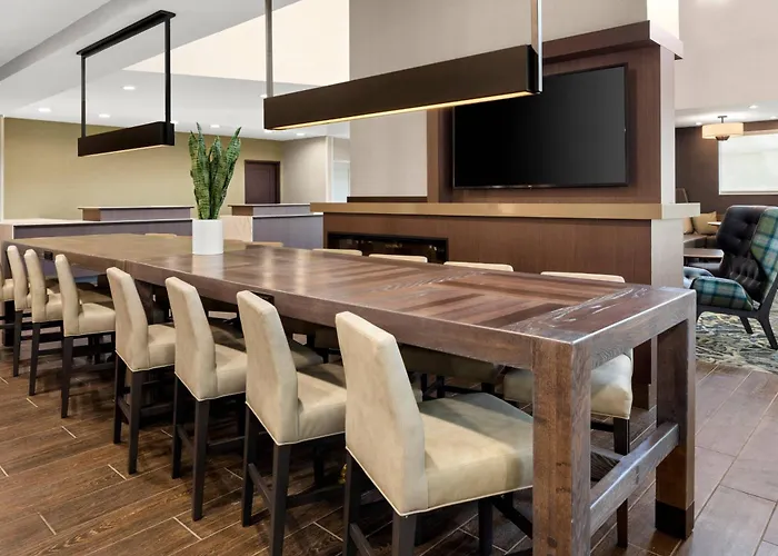 By Marriott East Hotel Peoria