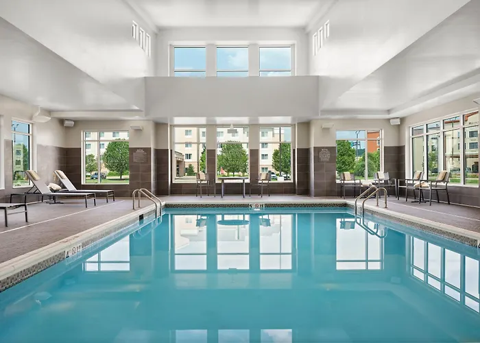 By Marriott East 3* Peoria