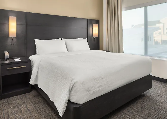 By Marriott East Peoria